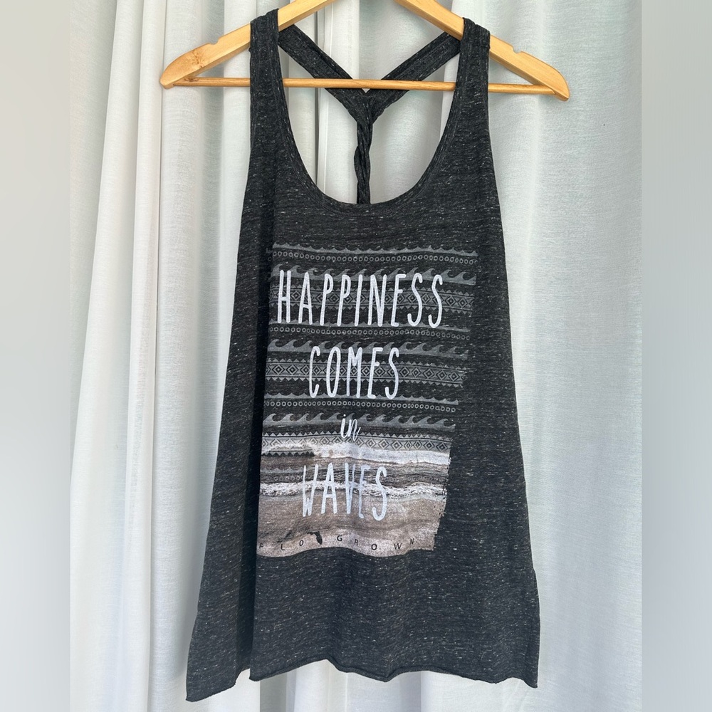 NWT FloGrown Happiness Comes In Waves Tank